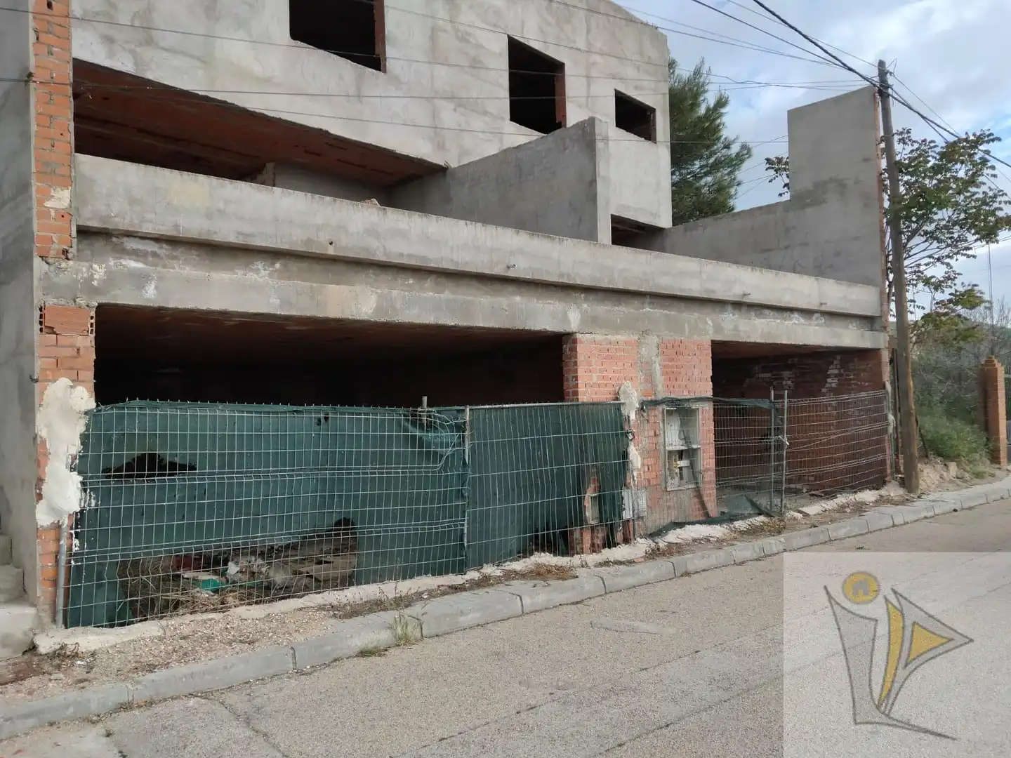 Exterior view of Buildings for sale in Fuentidueña de Tajo