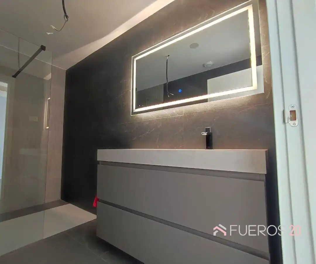 Baño de Casa adosada en venta en Zierbena con Calefacción, Jardín privado y Terraza