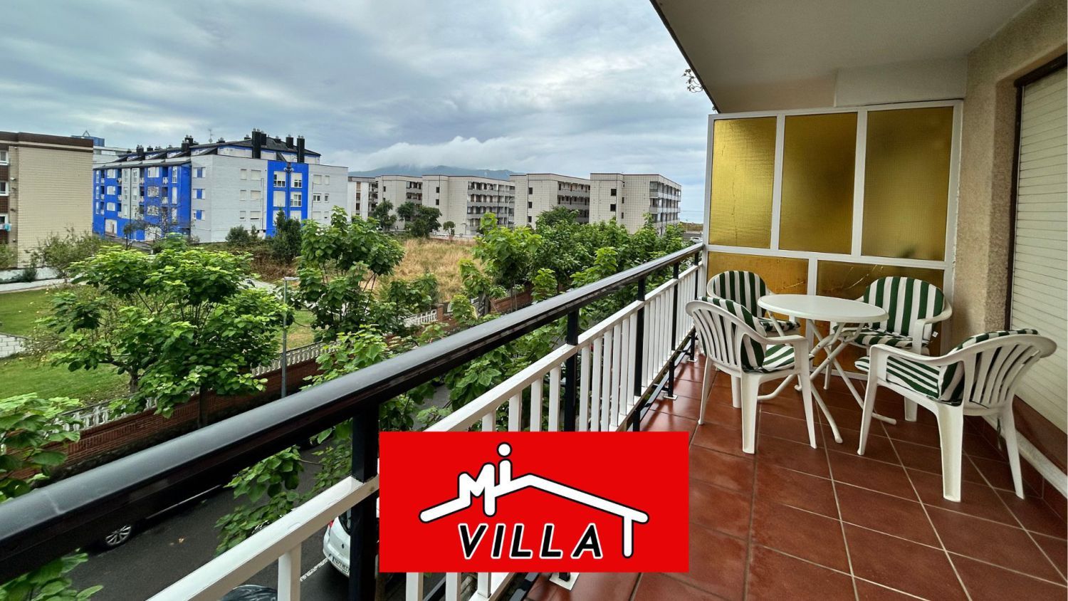 Vista exterior de Piso en venta en Laredo con Terraza y Amueblado