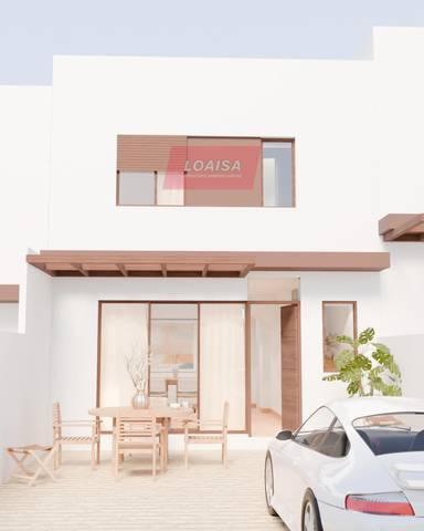 Casa adosada en Venta en GLORIA FUERTES en Antas