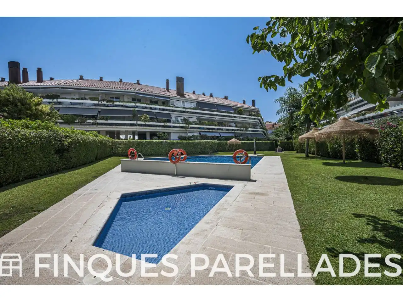 Garden of Flat for sale in Sitges  with Air Conditioner, Heating and Terrace