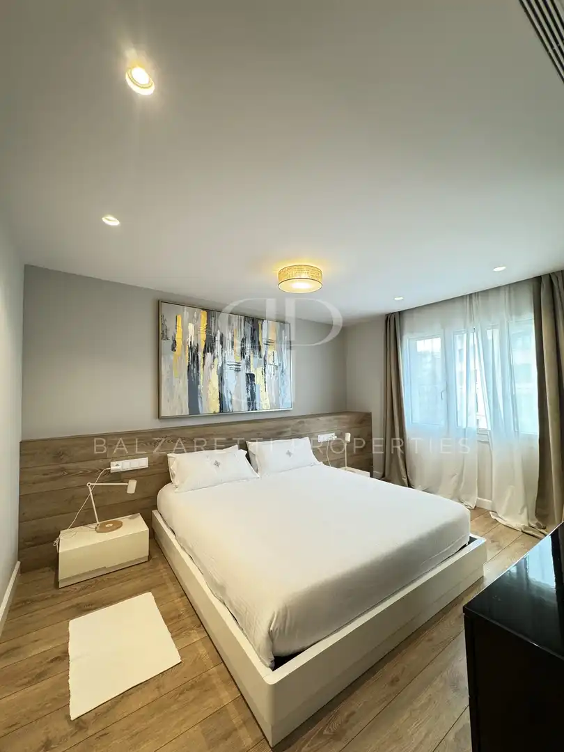 Flat with terrace to rent in Carrer d'Aragó, imagen 2