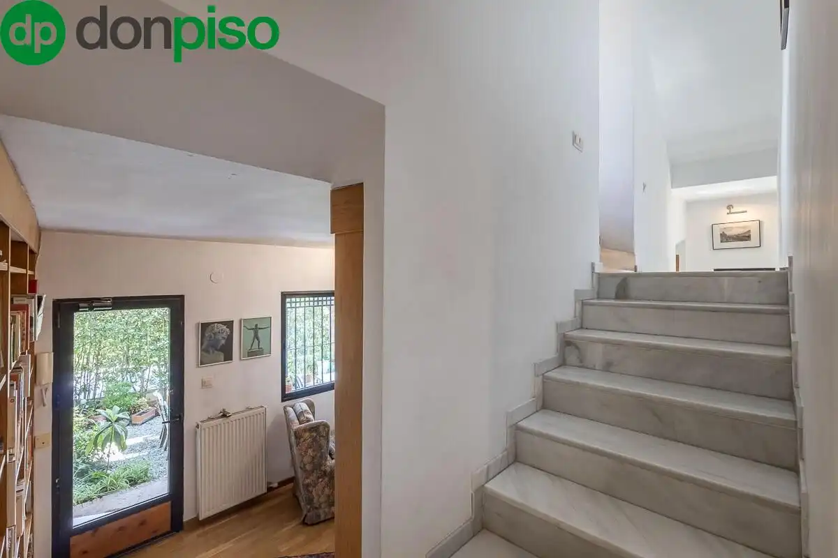 Casa o xalet en venda en Granada amb Aire condicionat, Calefacció i Terrassa