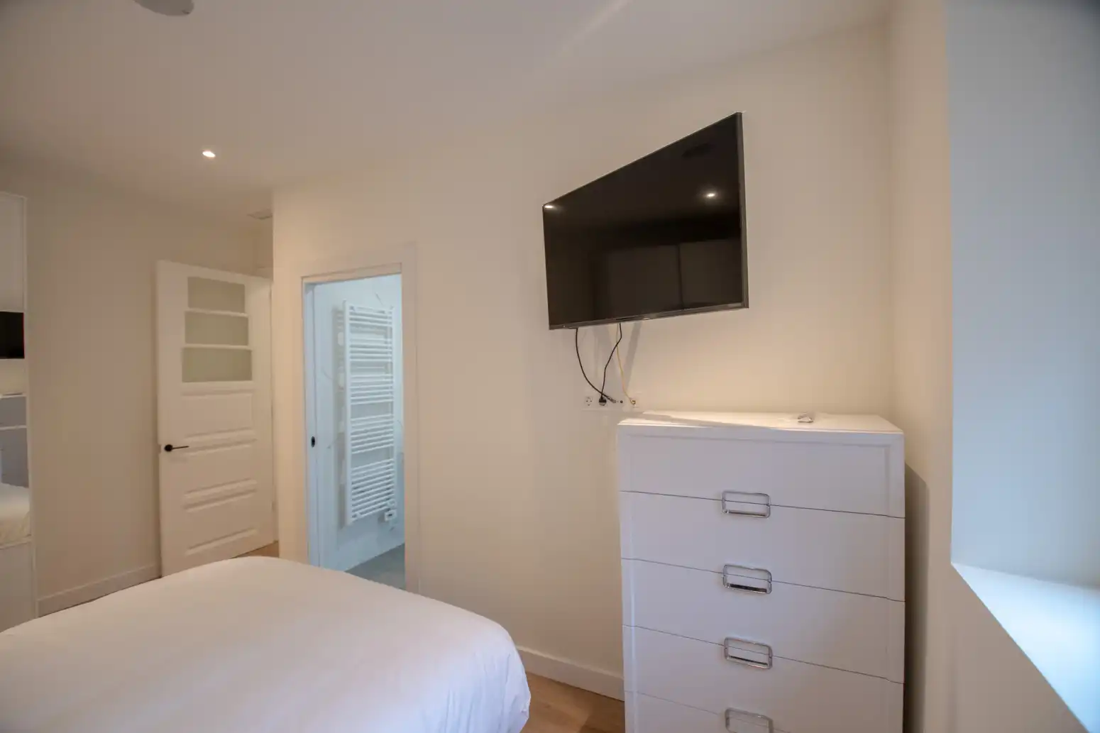 Habitación de Piso en venta en Villaviciosa con Calefacción, Terraza y Domótica