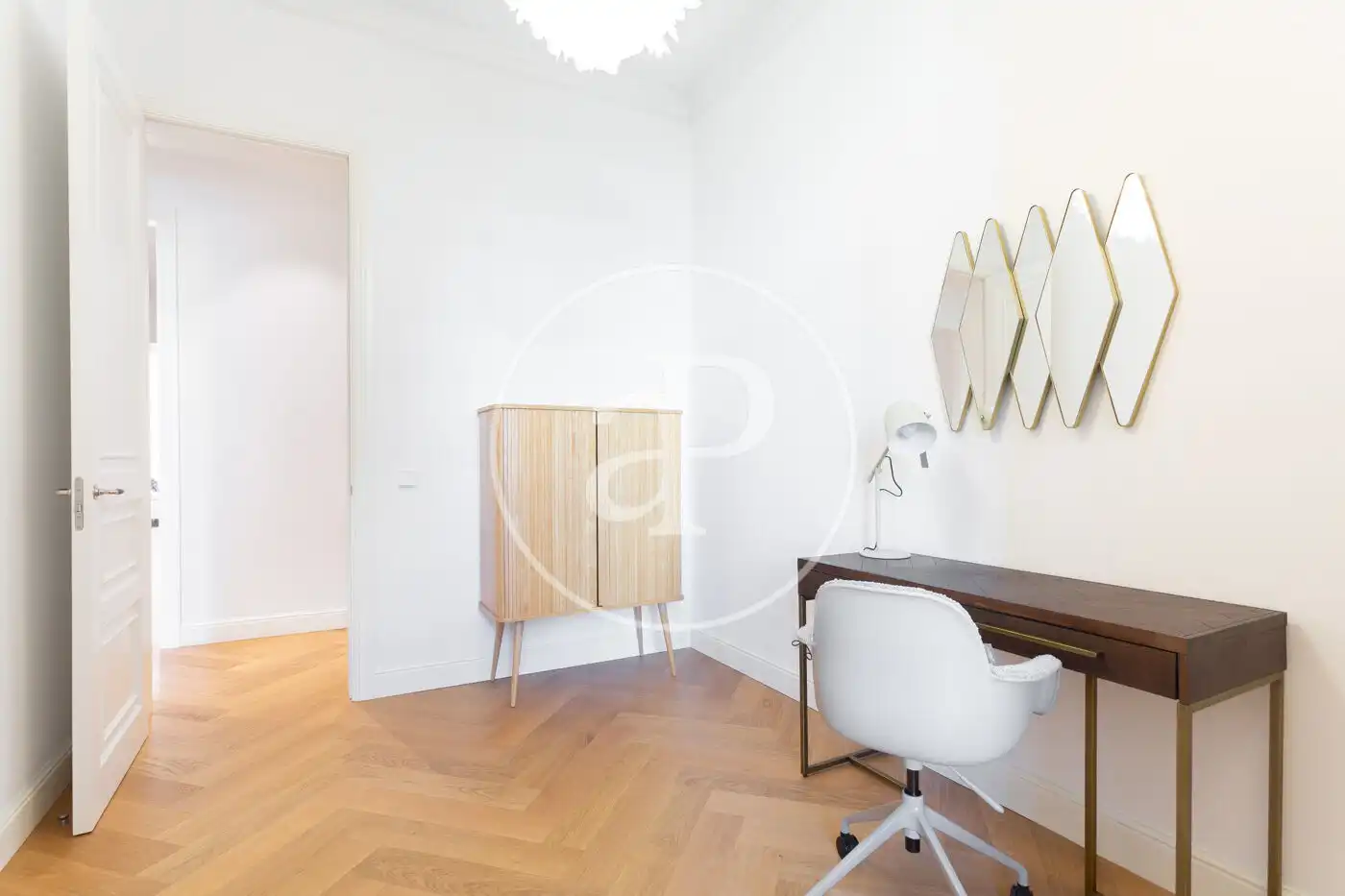 Wohnung zur Miete in C/ de Girona, Dreta de l'Eixample