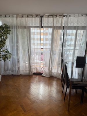 Menjador de Pis en venda en L'Hospitalet de Llobregat amb Balcó