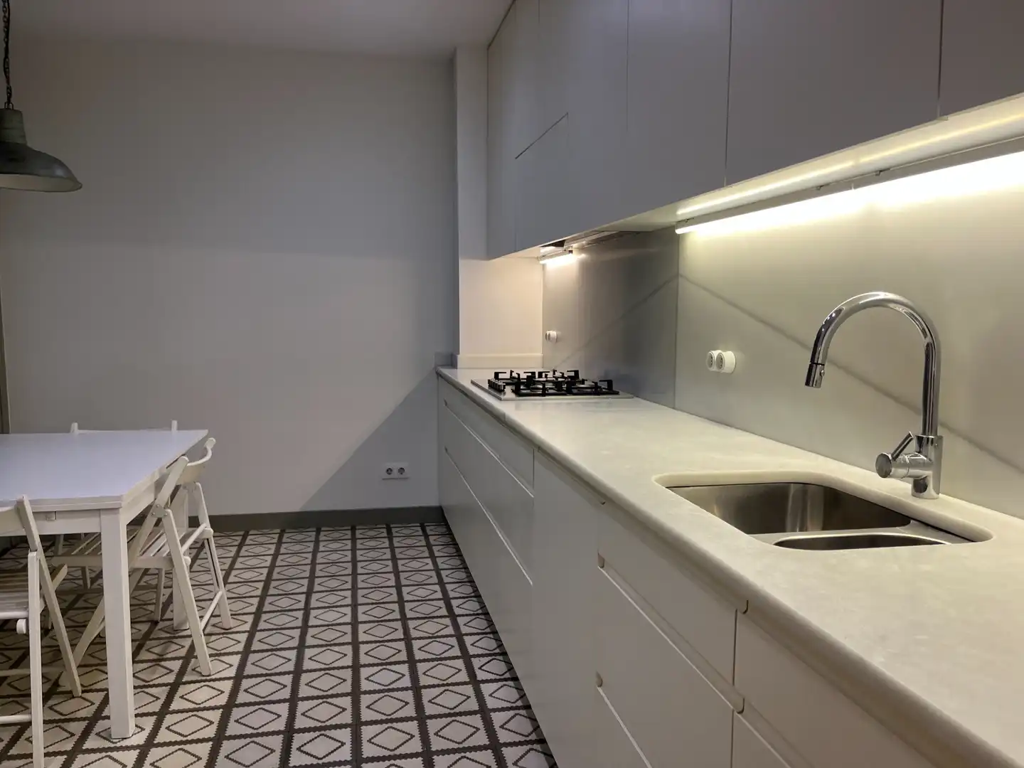 Cocina de Piso de alquiler en Barcelona con Aire acondicionado, Calefacción y Parquet