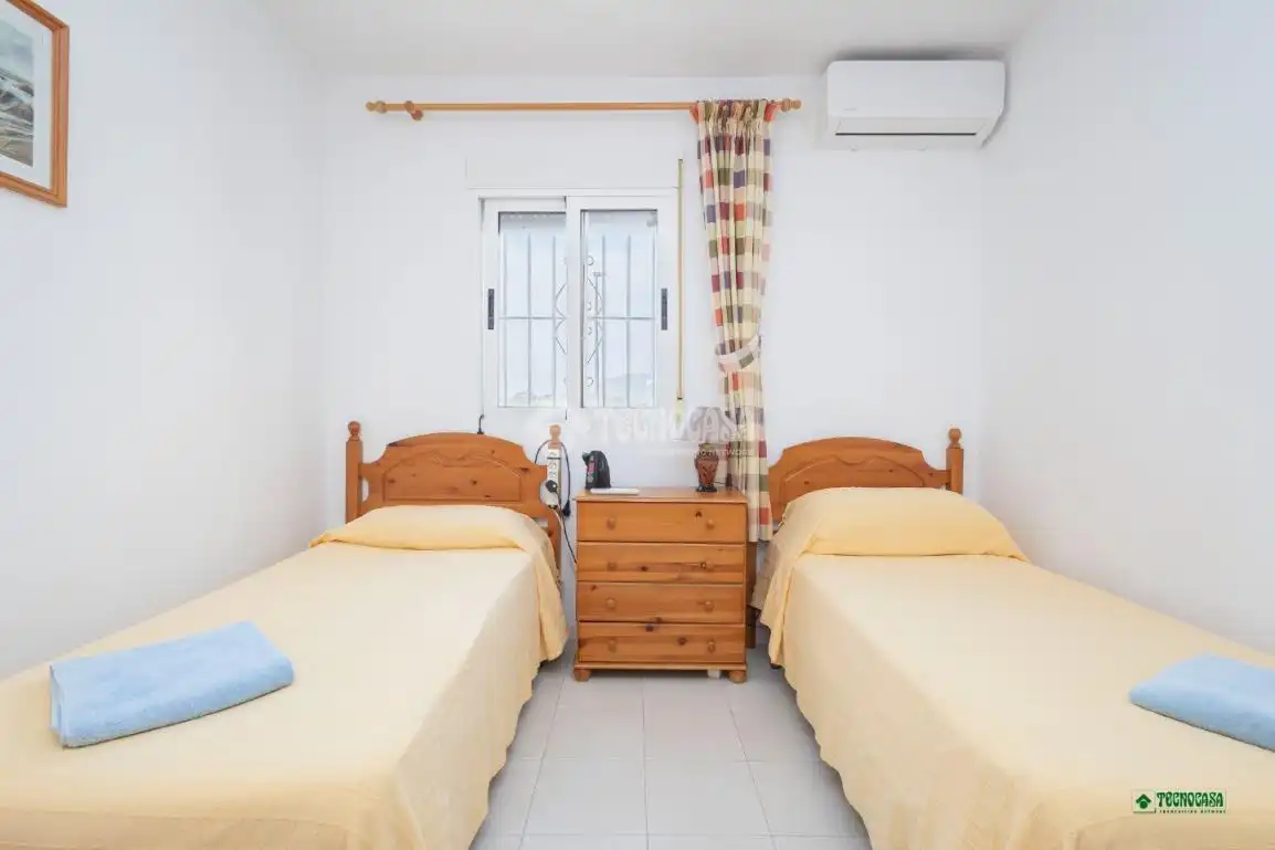 Habitación de Piso en venta en Vera con Aire acondicionado y Balcón