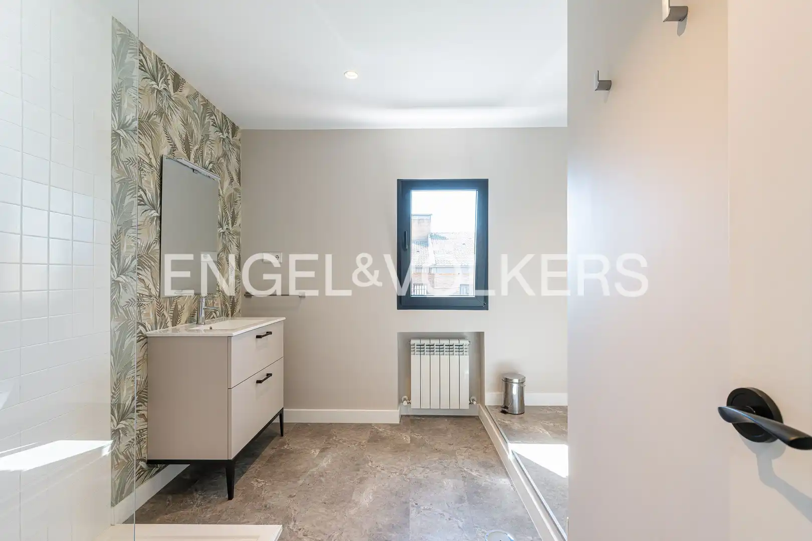 Bathroom of Houses for rent in Pozuelo de Alarcón  with Heating, Private garden and Terrace