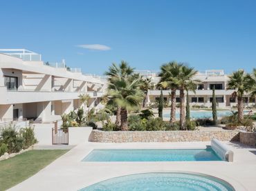 Apartament amb piscina en venda a Villa Amalia Mediterranean Gardens - La Veleta - ground floor