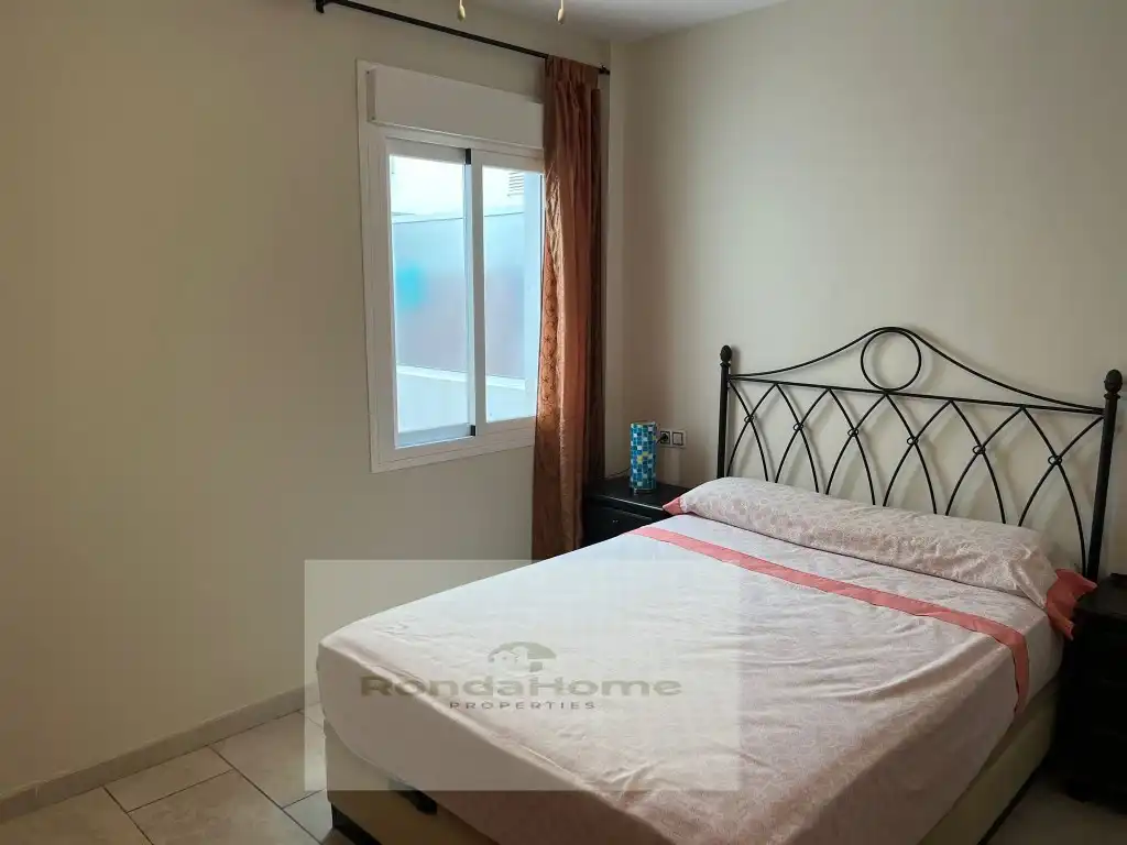 Bedroom of Flat for rent in Fuengirola  with Terrace