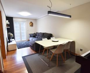 Sala d'estar de Dúplex en venda en Deba amb Calefacció, Moblat i Balcó