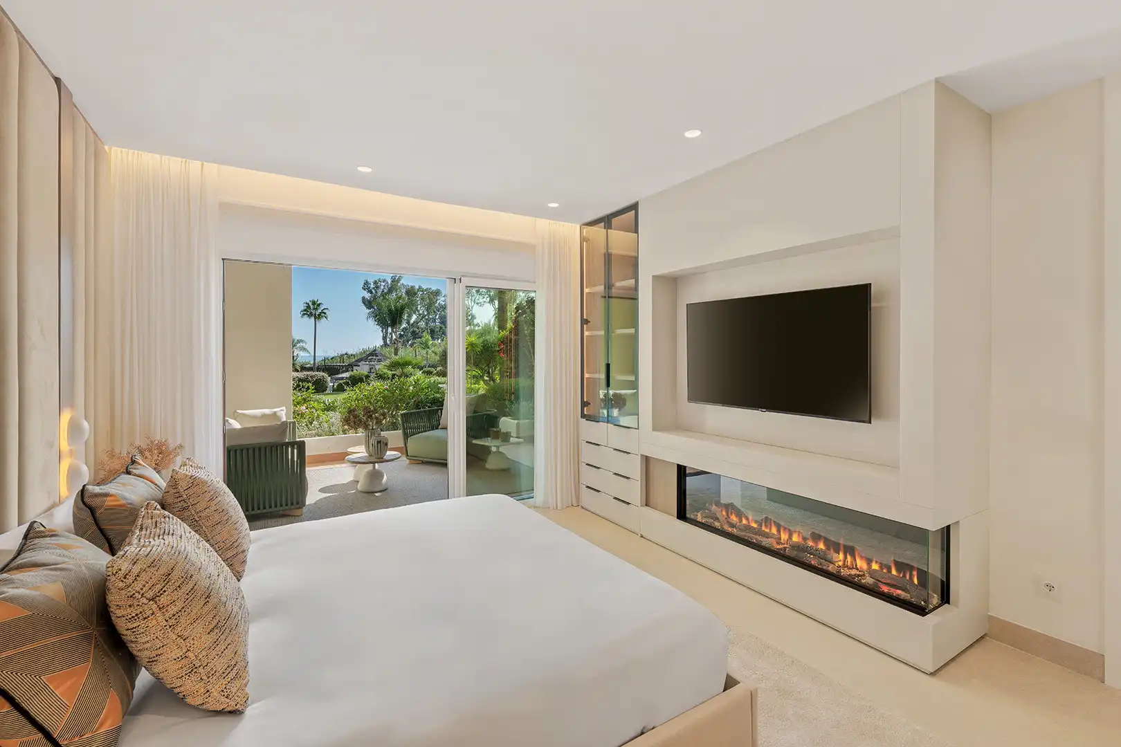 Sala de estar de Planta baja en venta en Estepona con Aire acondicionado, Terraza y Trastero