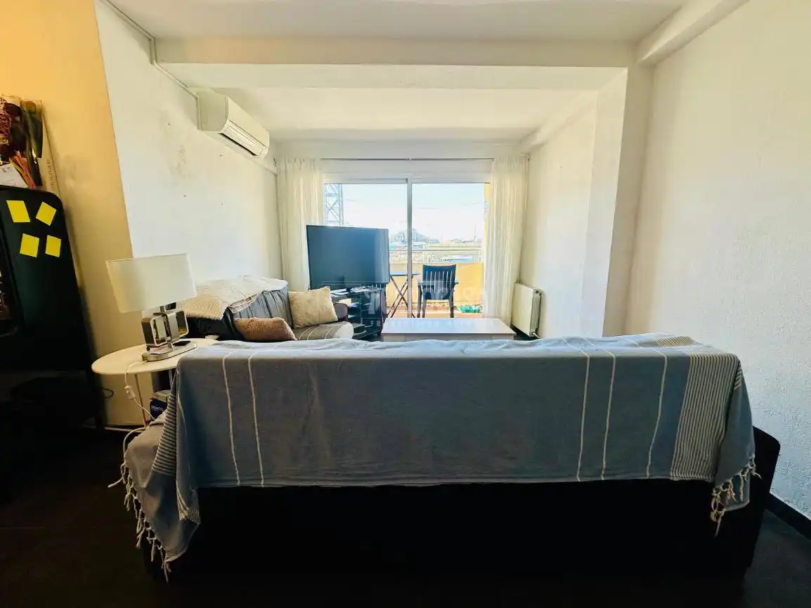 Sala de estar de Piso en venta en Barcelona con Aire acondicionado, Calefacción y Balcón