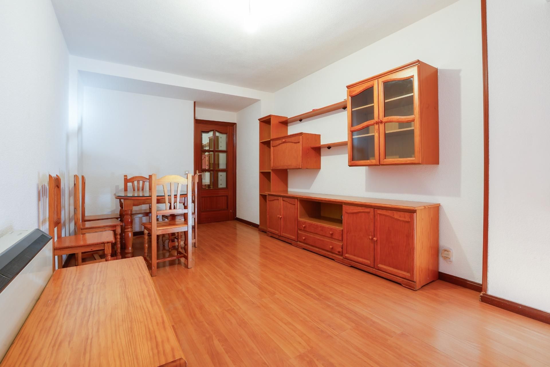 Living room of Flat for sale in Valdemoro  with Furnished and Balcony