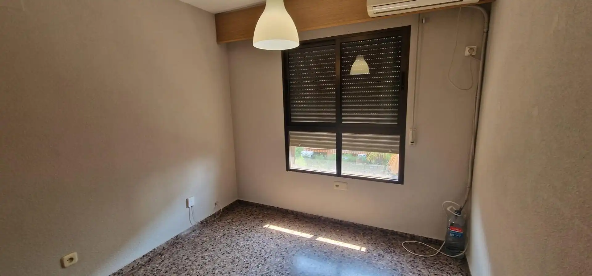 Habitación de Piso en venta en Aldaia con Aire acondicionado y Balcón