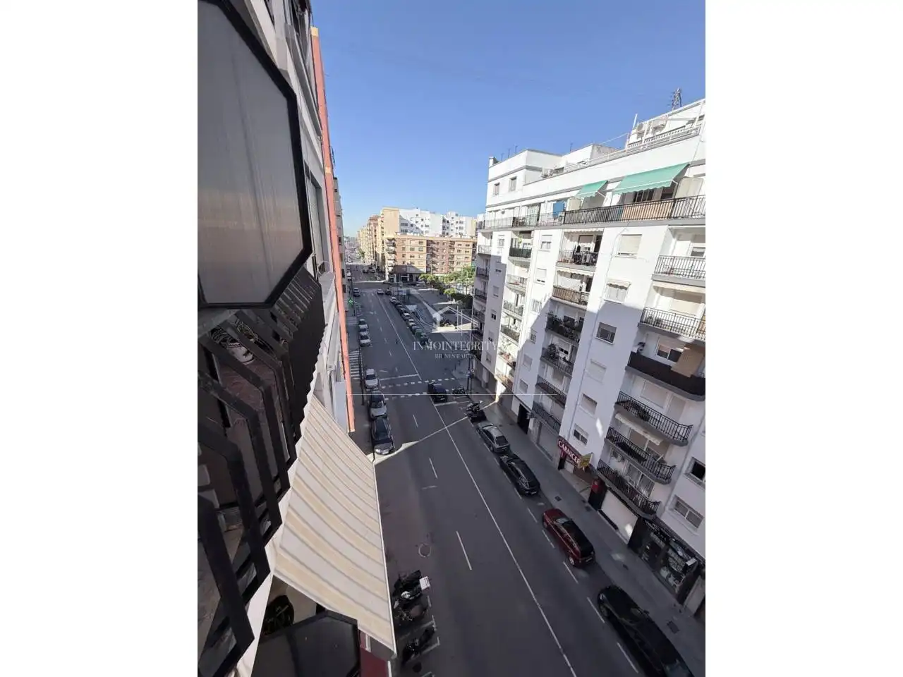 Vista exterior de Pis en venda en Castellón de la Plana / Castelló de la Plana amb Aire condicionat, Moblat i Balcó