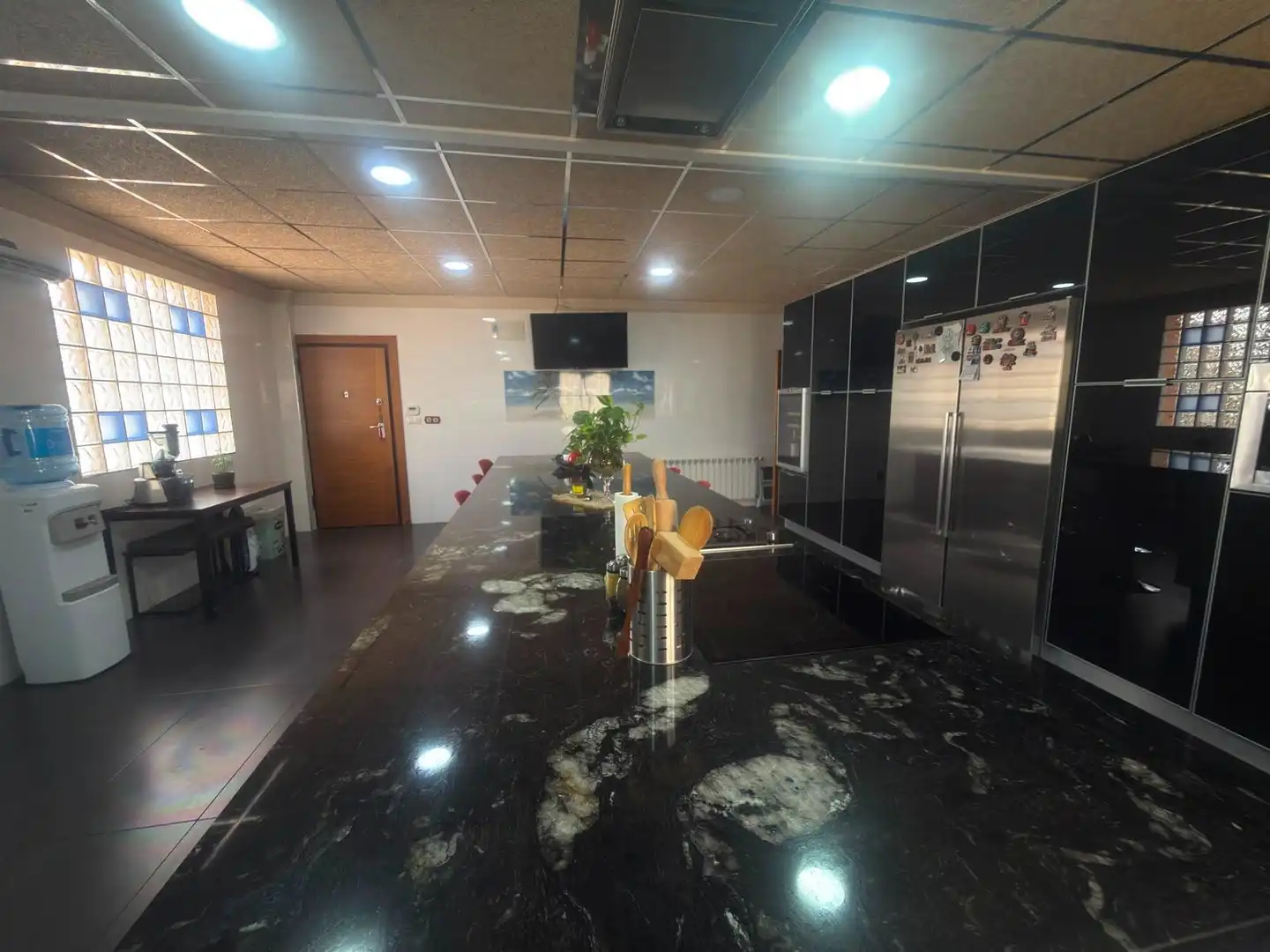 Cuina de Casa o xalet en venda en Alicante / Alacant amb Aire condicionat, Calefacció i Jardí privat