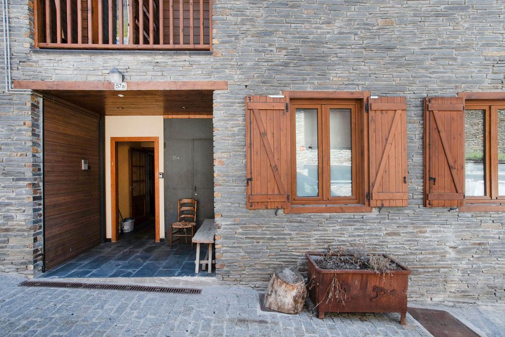 Exterior view of Duplex for sale in Naut Aran  with Parquet flooring