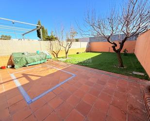 Jardí de Casa o xalet en venda en Valdemoro amb Aire condicionat, Calefacció i Jardí privat