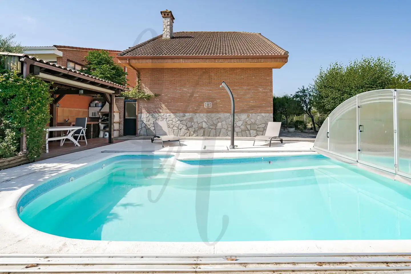 Casa con piscina en venta en Sevilla