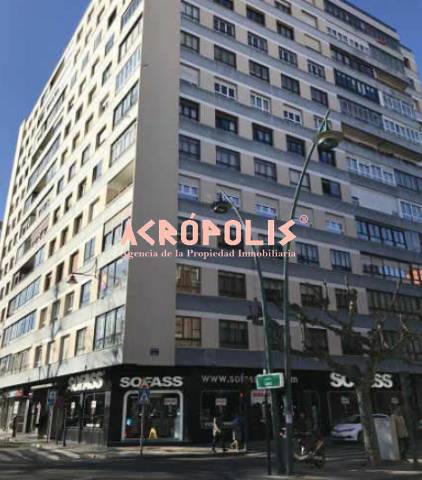 Local comercial en Venta en Casco Antiguo