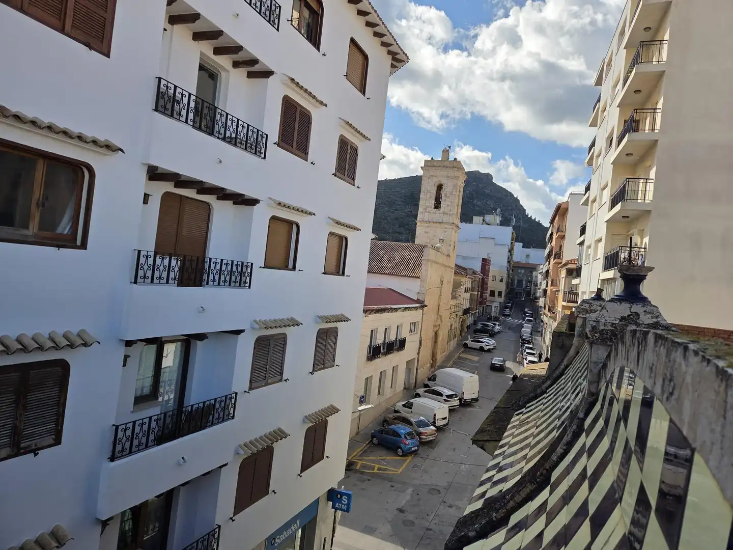 Casa aparellada amb terrassa en venda a Centro, imagen 6