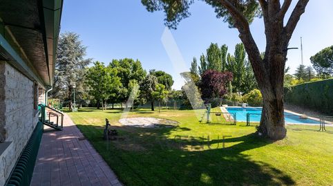 Foto 3 de Residencial en venda a Calle Calle de las Adelfas, Urbanización Este - Montepríncipe, Boadilla del Monte