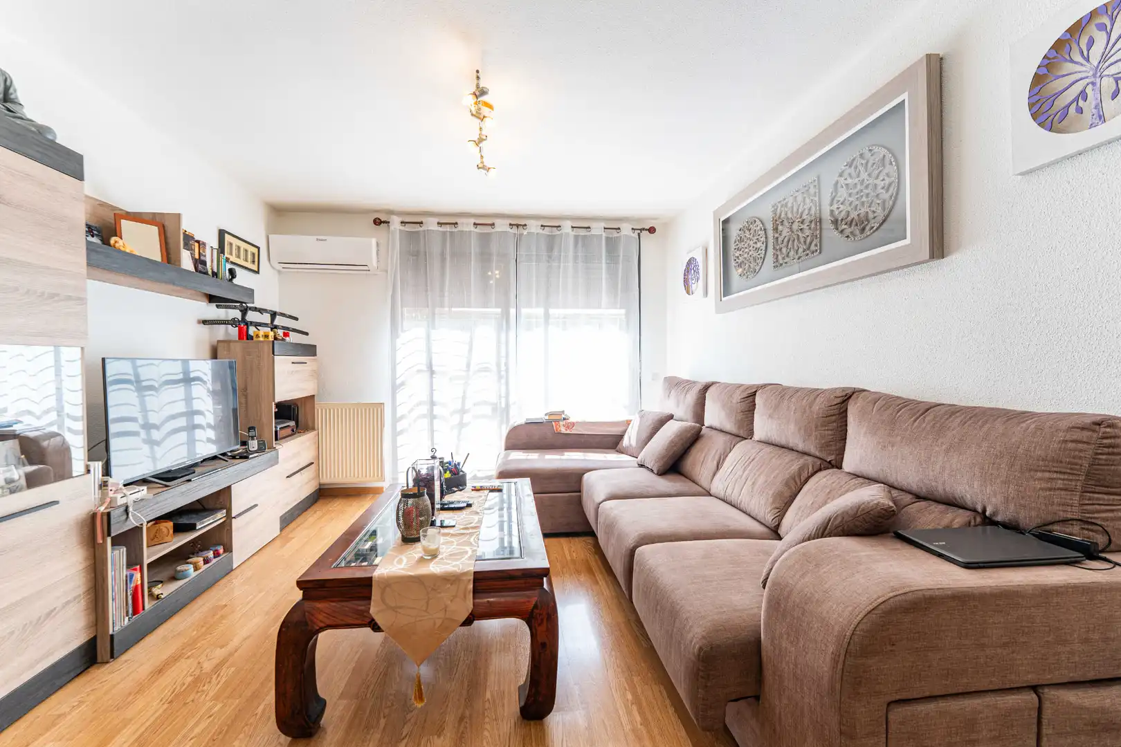 Living room of Ground floor for sale in Arroyomolinos (Madrid)  with Air Conditioner, Heating and Private garden