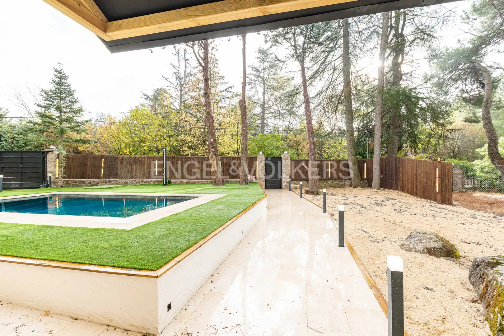 Terrassa de Casa o xalet en venda en Alpedrete amb Calefacció, Jardí privat i Terrassa