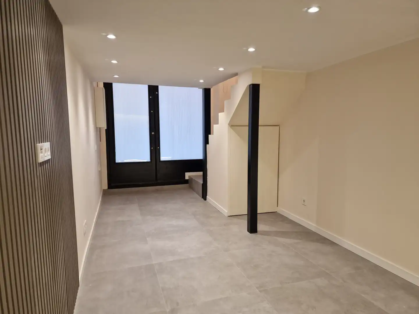 Study for sale in Barcelona  with Oven and Alarm