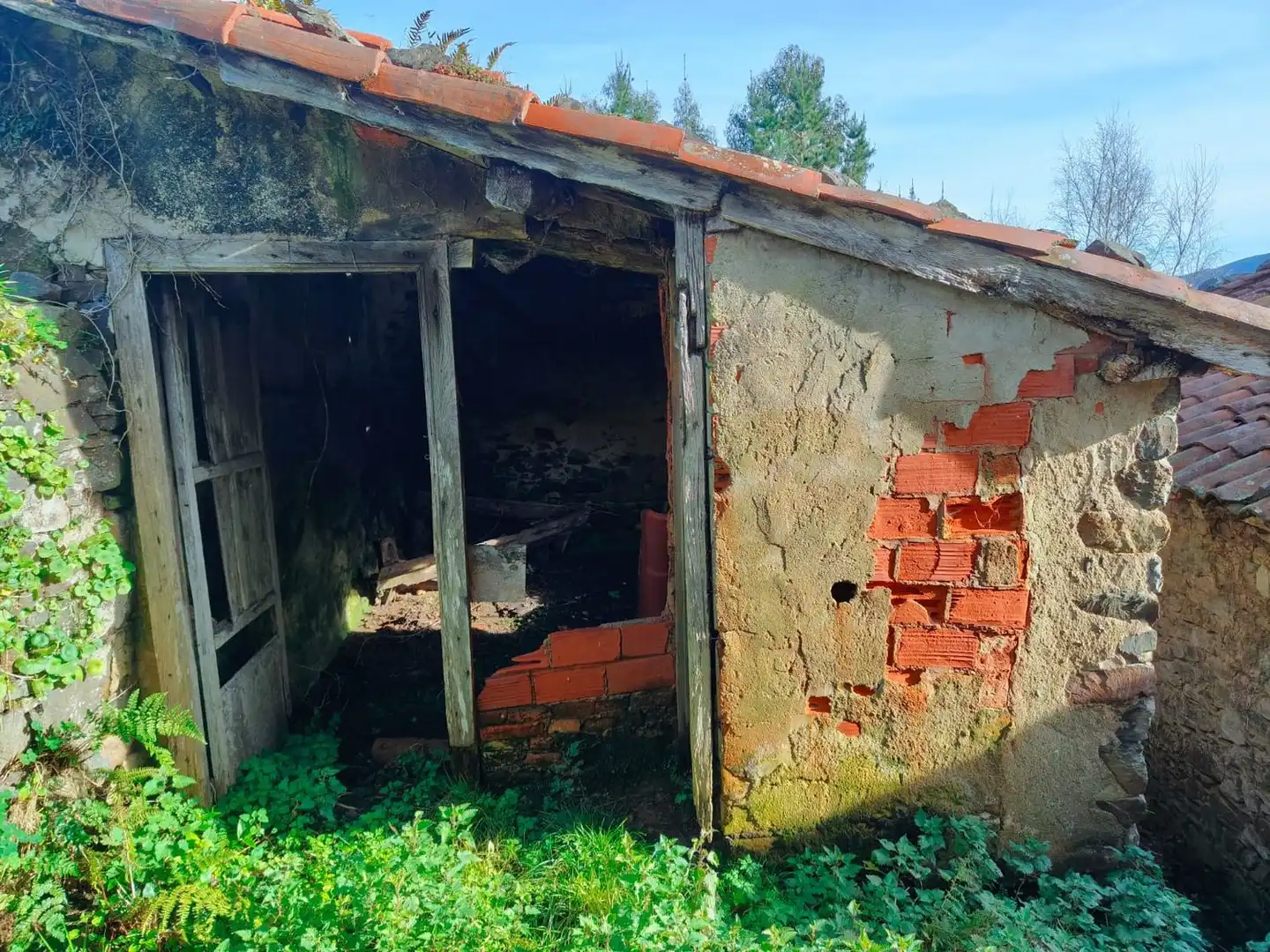 Vista exterior de Casa o chalet en venta en Valdés - Luarca con Terraza, Trastero y Piscina