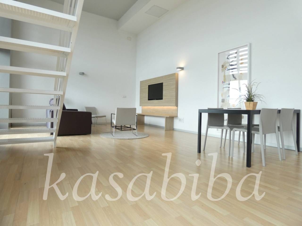 Sala d'estar de Loft de lloguer en  Valencia Capital amb Aire condicionat, Calefacció i Parquet