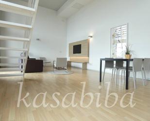 Living room of Loft to rent in  Valencia Capital  with Air Conditioner, Heating and Parquet flooring