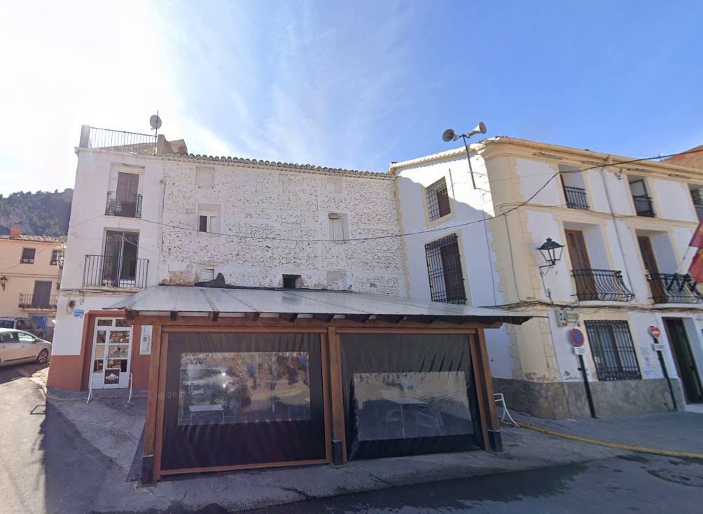 Vista exterior de Casa o xalet en venda en Bogarra amb Terrassa, Traster i Balcó