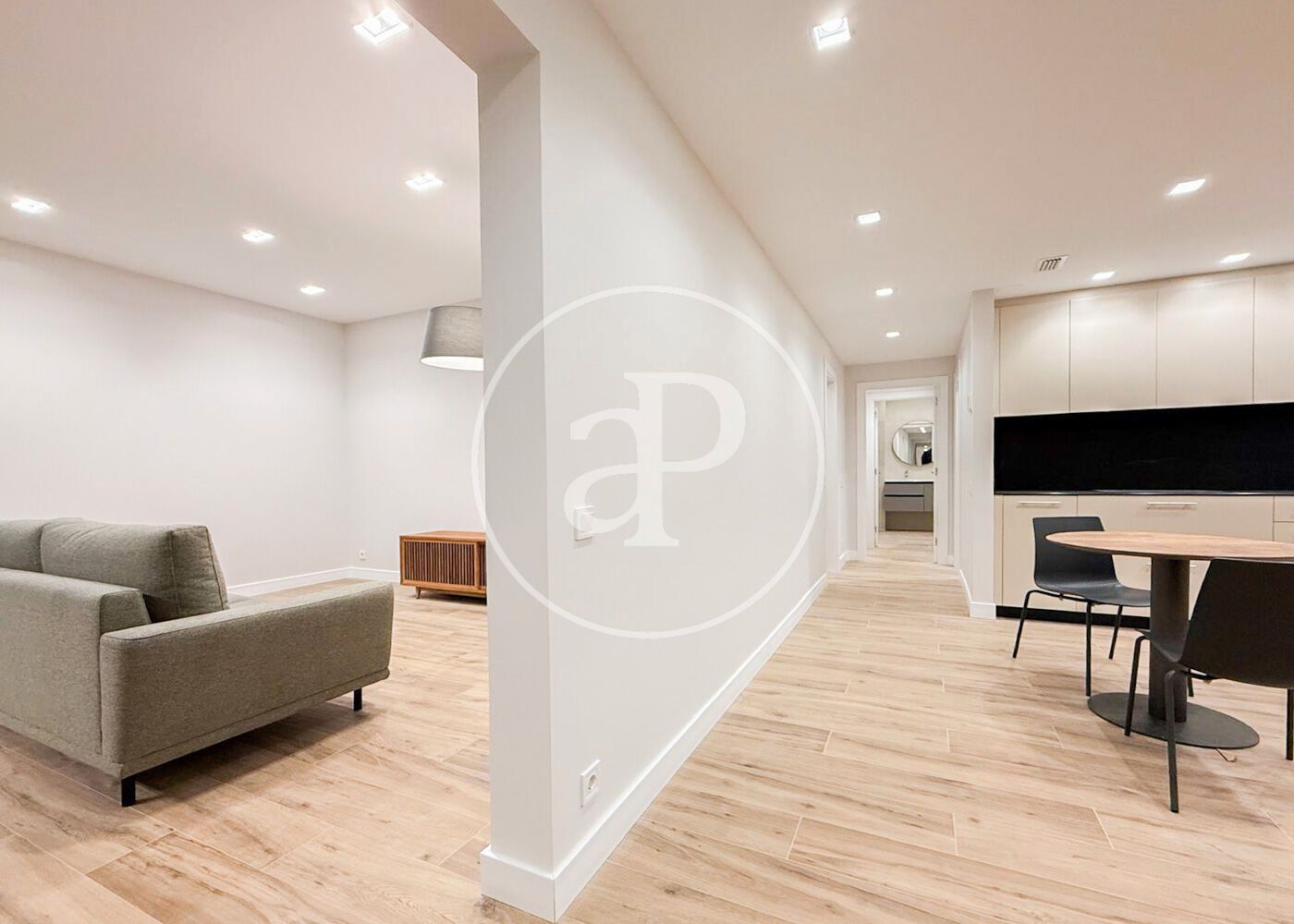 Piso en venta en  Barcelona Capital con Aire acondicionado, Calefacción y Amueblado