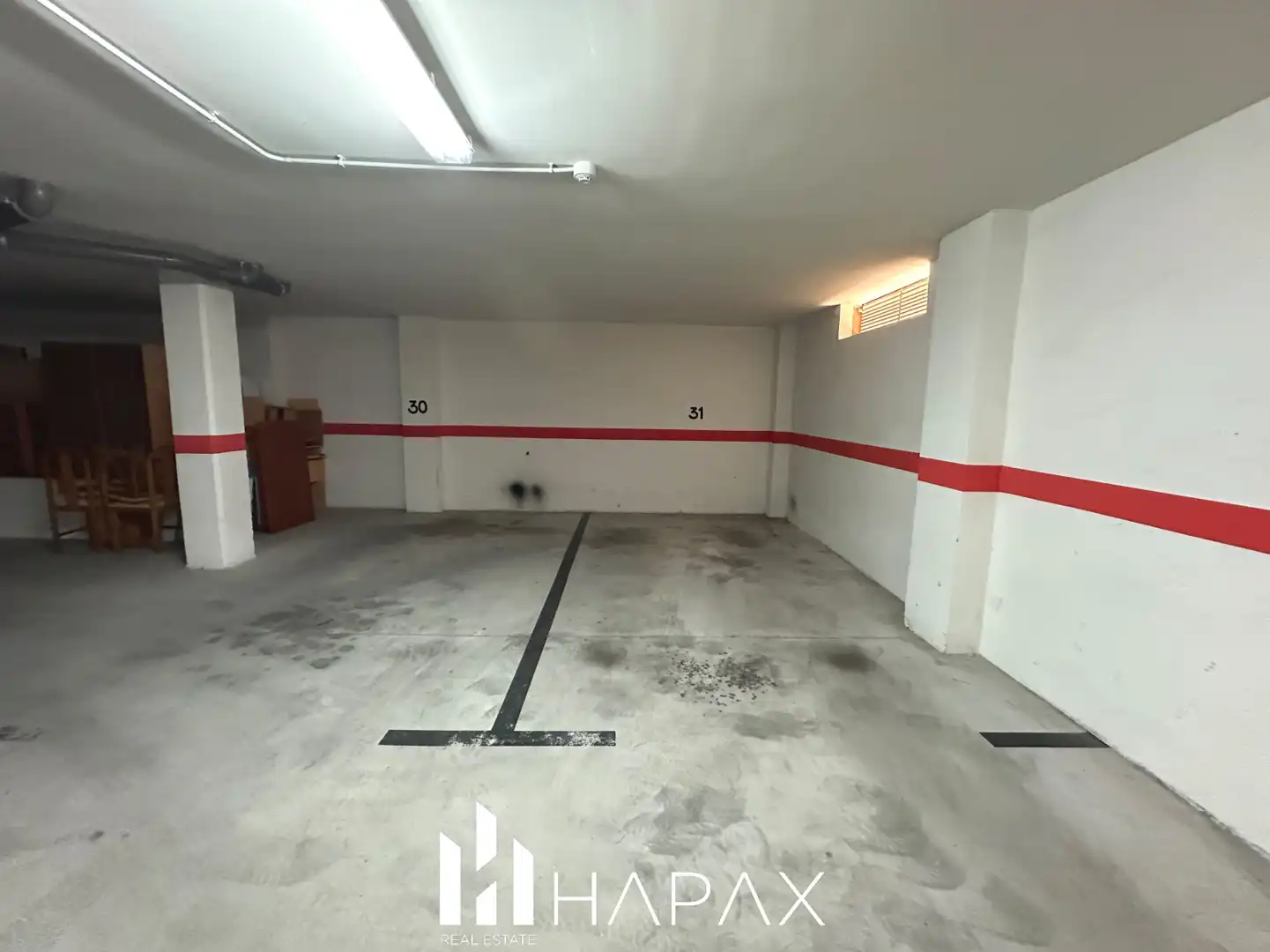 Parkplatz von Wohnung zum Verkauf in Salamanca mit Heizung, Privatgarten und Möbliert