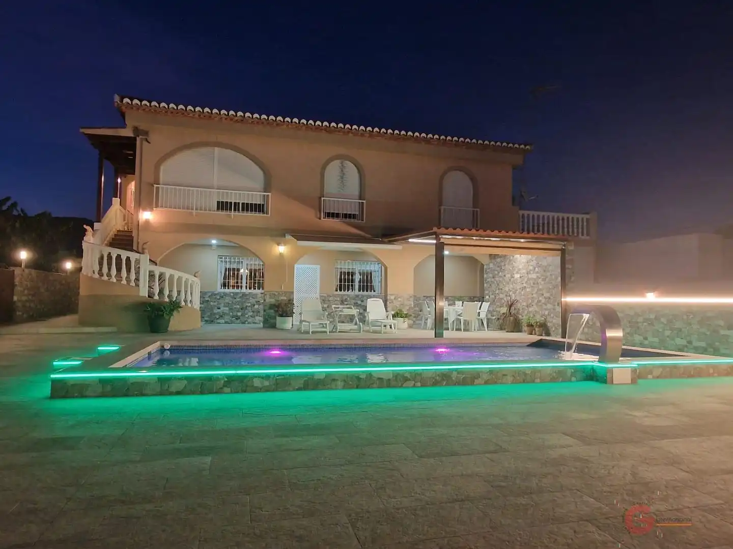 Casa rústica amb piscina en venda a Centro, imagen 3