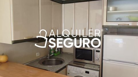 Foto 5 de Piso de alquiler en Isla de Arosa, Peñagrande, Madrid Capital