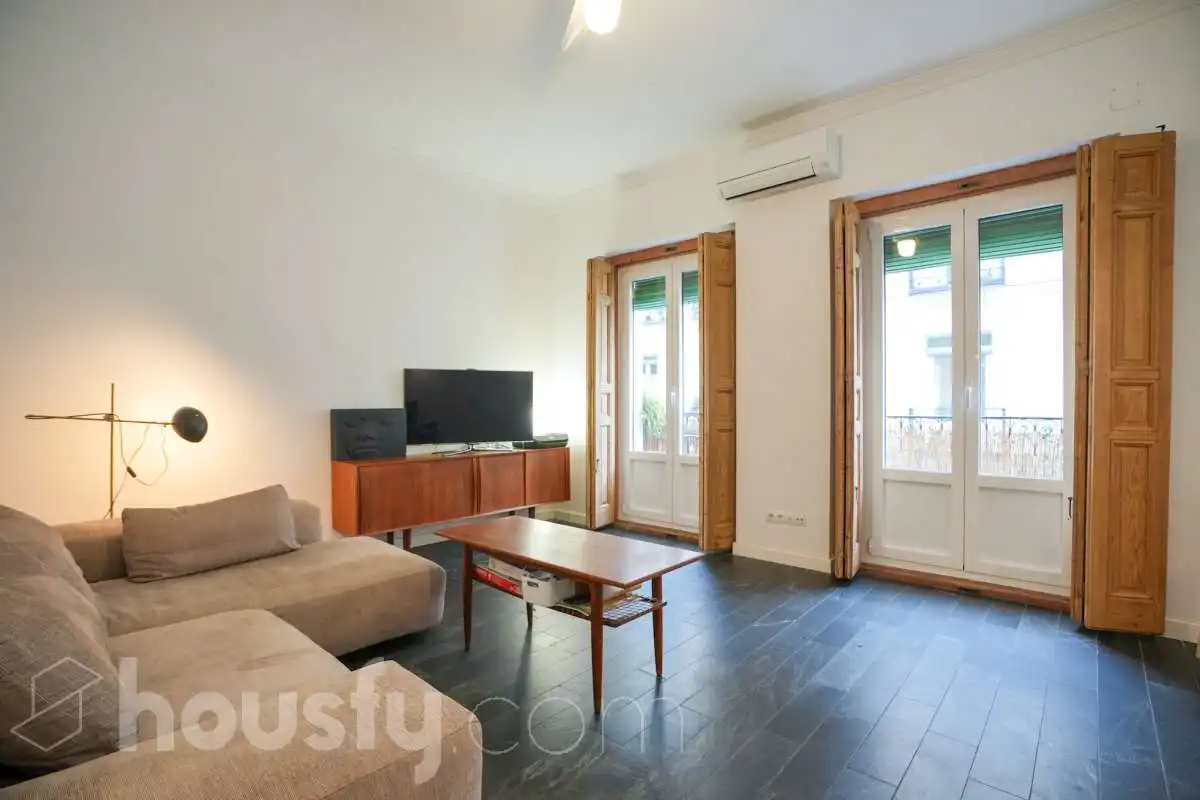 Sala d'estar de Pis en venda en  Madrid Capital amb Aire condicionat, Calefacció i Parquet