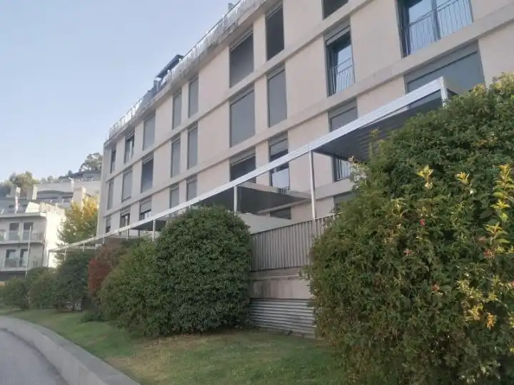 Vista exterior de Pis en venda en Baiona amb Calefacció, Traster i Balcó
