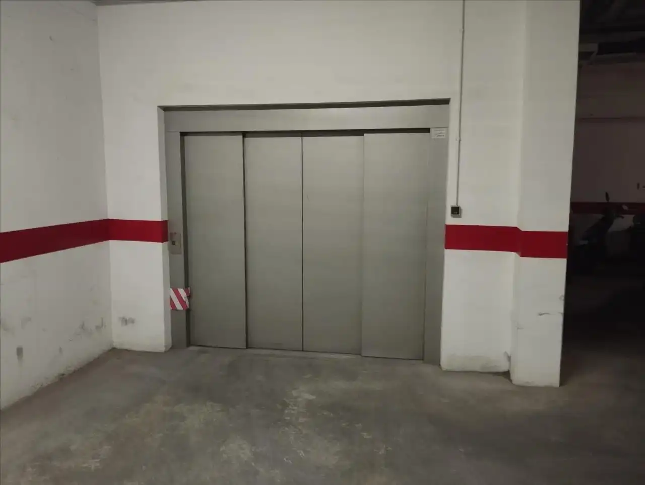 Aparcamiento con ascensor en venta en Murcia, imagen 4
