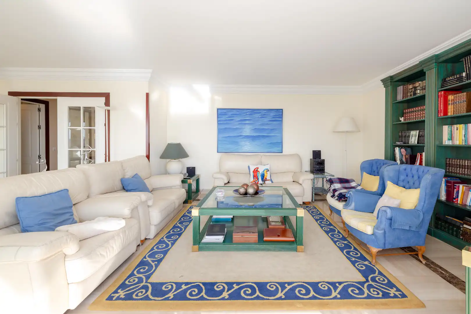 Sala de estar de Ático en venta en Marbella con Aire acondicionado, Calefacción y Terraza