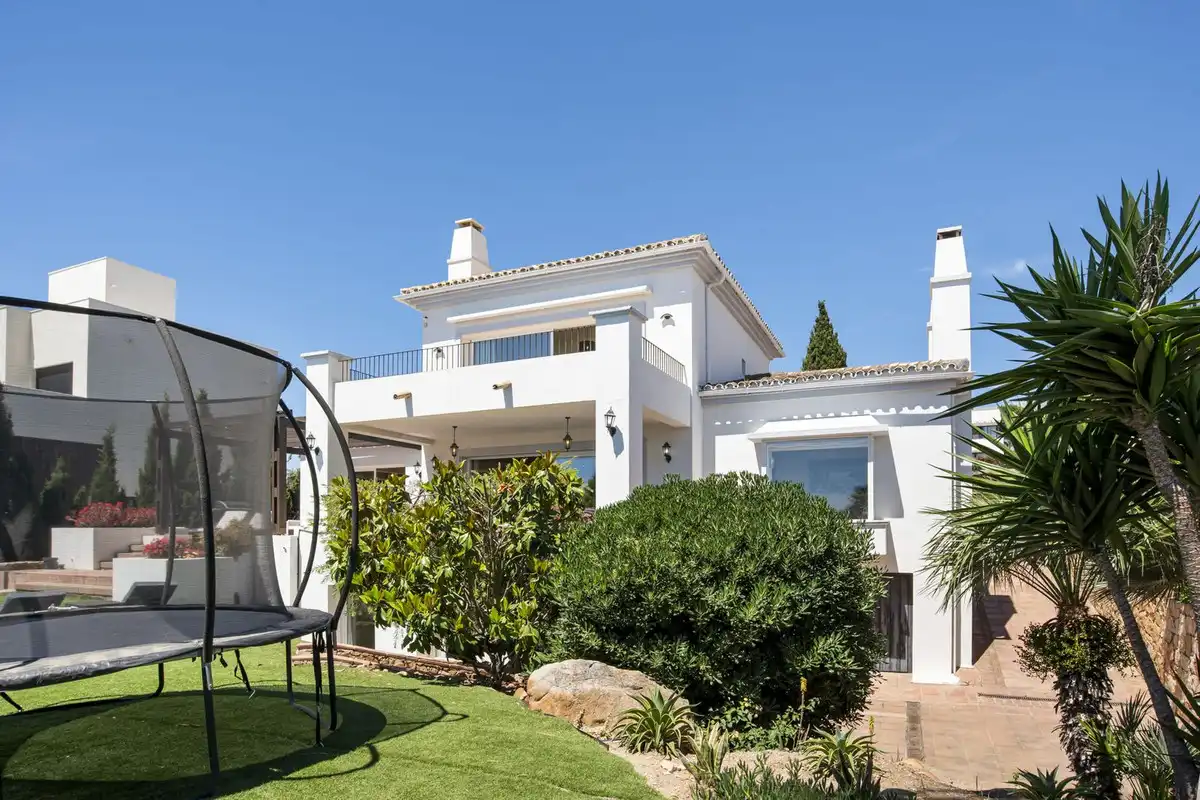 Jardín de Casa o chalet en venta en Manilva con Aire acondicionado, Jardín privado y Terraza