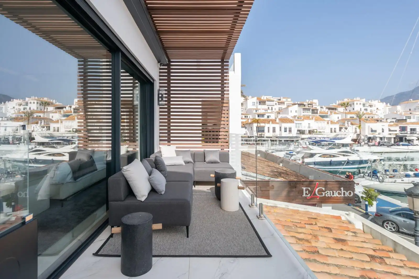 Terrace of Flat for sale in Marbella  with Air Conditioner, Terrace and Oven
