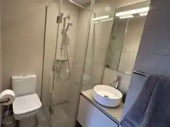 Bany de Pis en venda en Sant Cugat del Vallès amb Aire condicionat i Piscina