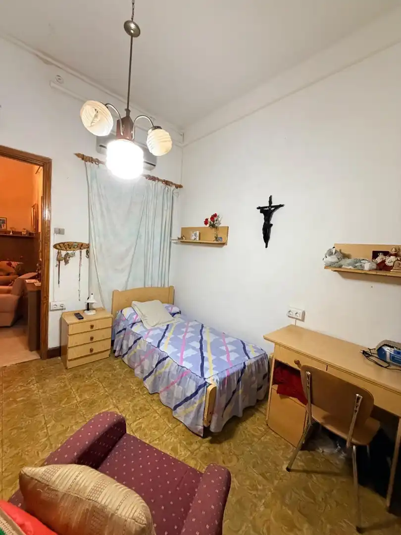 Schlafzimmer von Wohnung zum Verkauf in Santa Cruz de Tenerife mit Klimaanlage, Terrasse und Möbliert