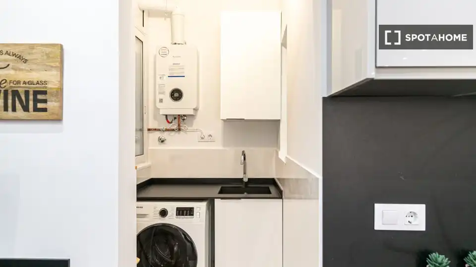 Flat with terrace to rent in Eixample, imagen 15