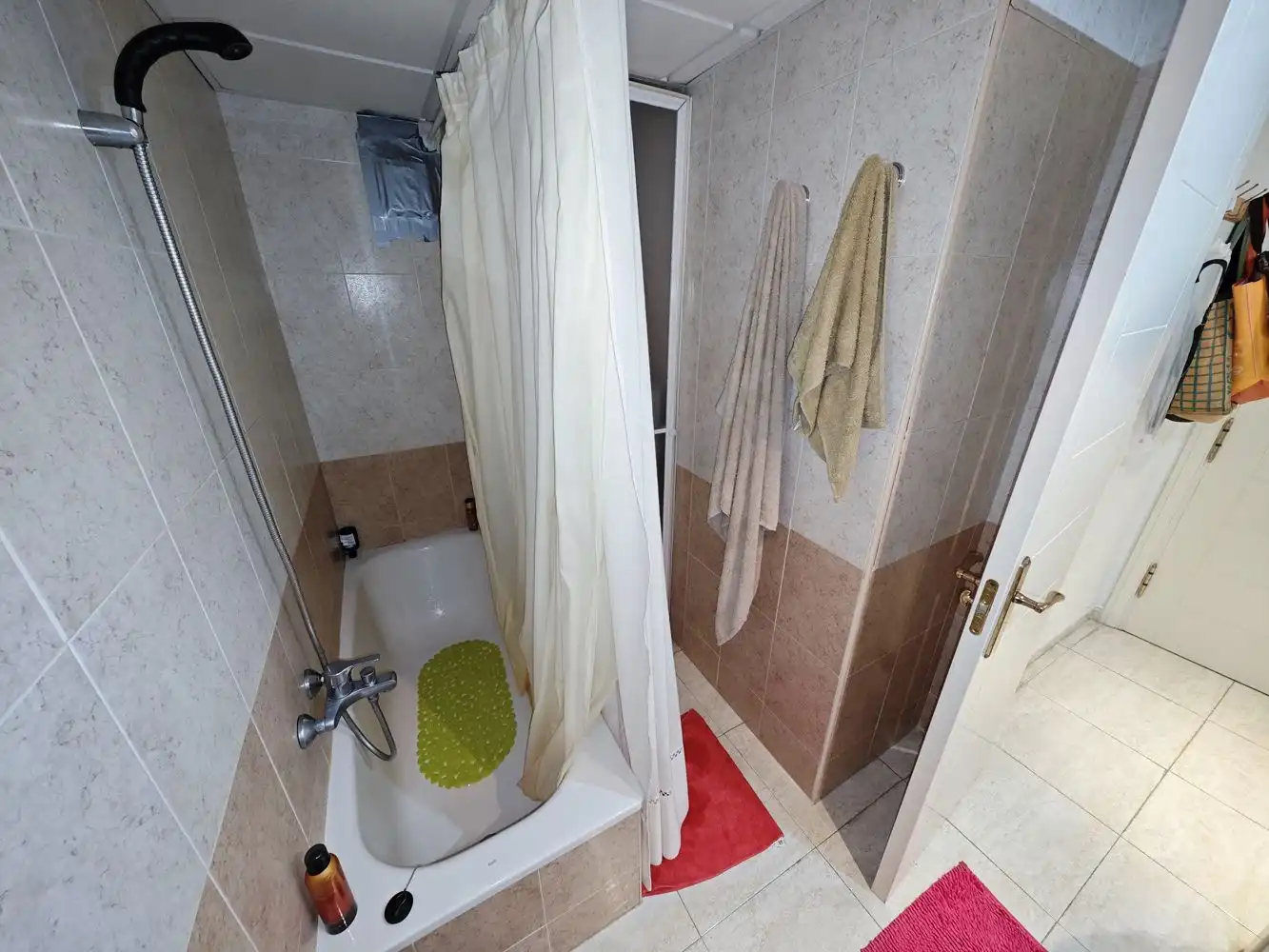 Baño de Apartamento en venta en Calpe / Calp con Aire acondicionado, Calefacción y Jardín privado