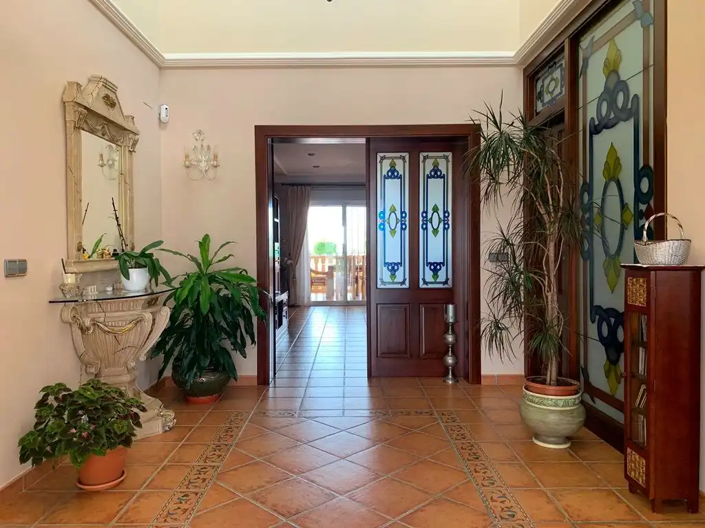 Casa o chalet en venta en L'Alfàs del Pi con Aire acondicionado, Calefacción y Jardín privado